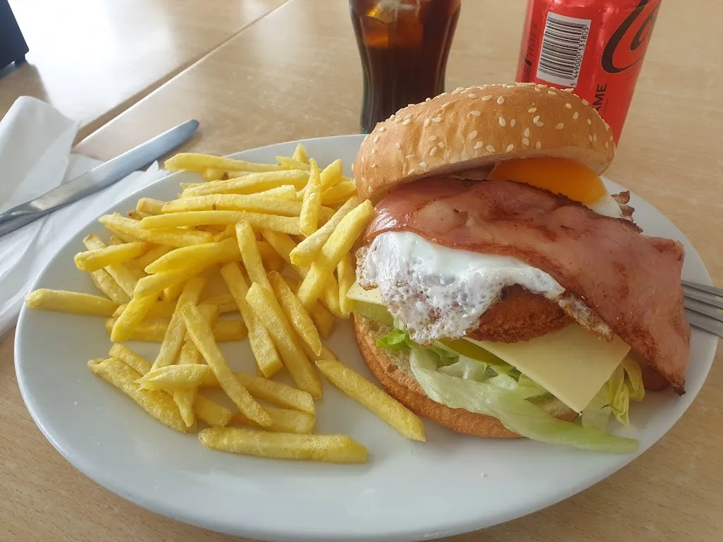 Menu_Cafetería Puerto Charro_Aldeanueva de Figueroa_image_4