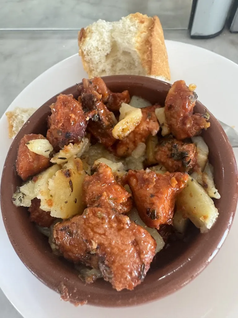 JAVIER LAZARO_Cafetería Puerto Charro_Aldeanueva de Figueroa_review