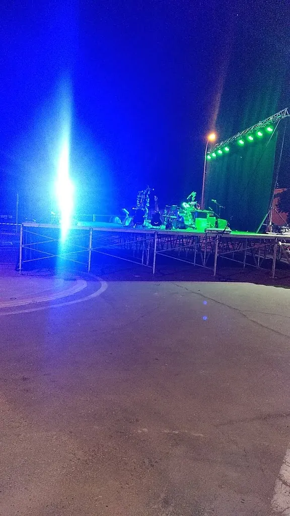 José Manuel García Sierra_Bar Los Dos Pasos_Aldealengua_review