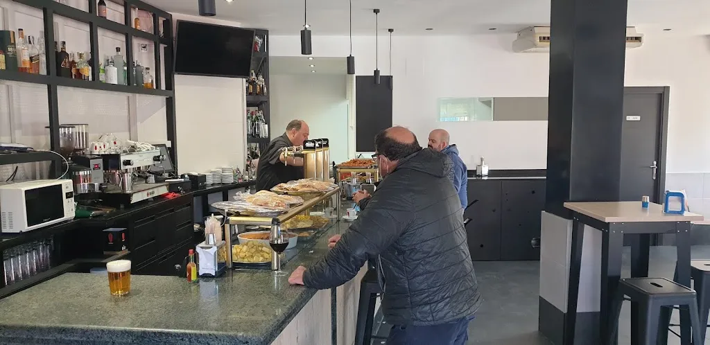 Bar Los Dos Pasos_Aldealengua_slider_image_2