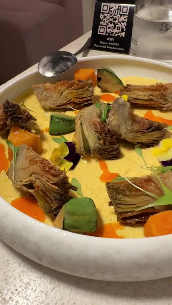 Mudrá Plant Based Food | Healthy Food Madrid_Adra_slider_image_2