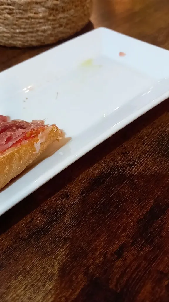 Restaurante Casa Lucy_Aldealengua_slider_image_2