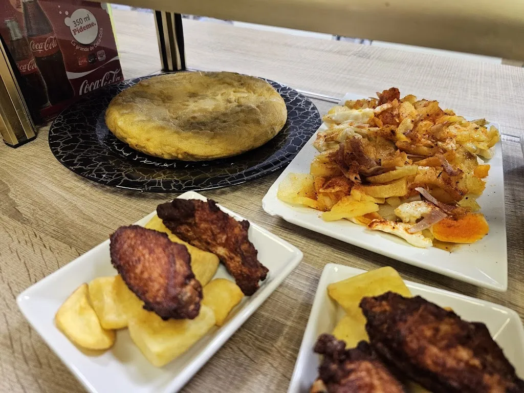 Menu_Bar Holiis_Aldearrubia_image_1