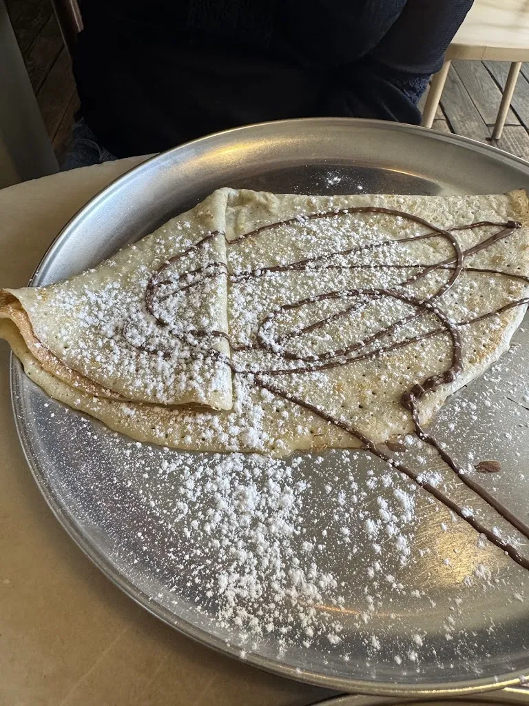 Hillary Cain Houghton_Crêperie La Rue_Adra_review