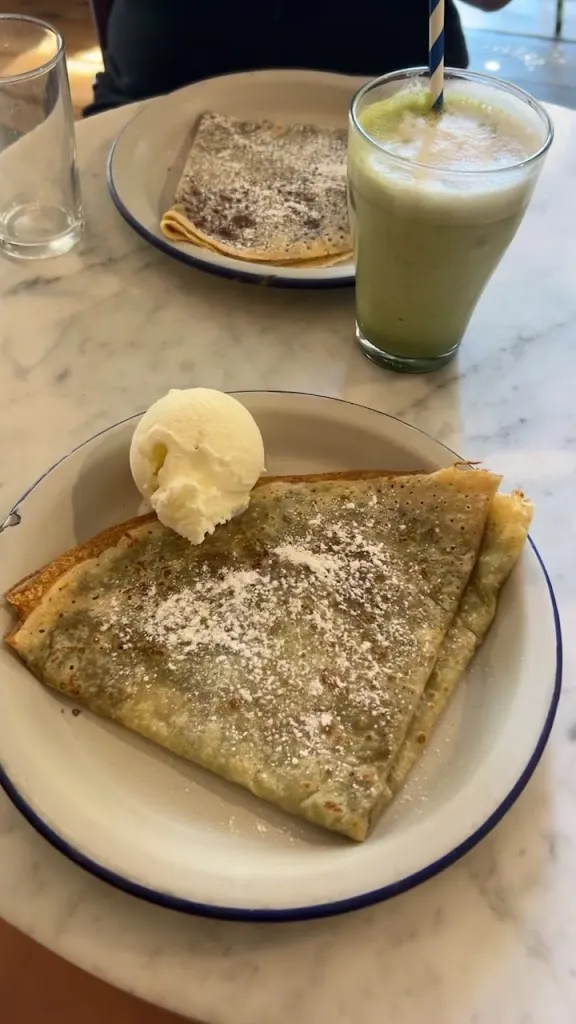 Crêperie La Rue_Adra_slider_image_2