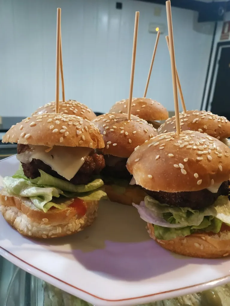 Bar Victrilis Pub_Aldeadávila de la Ribera_slider_image_2