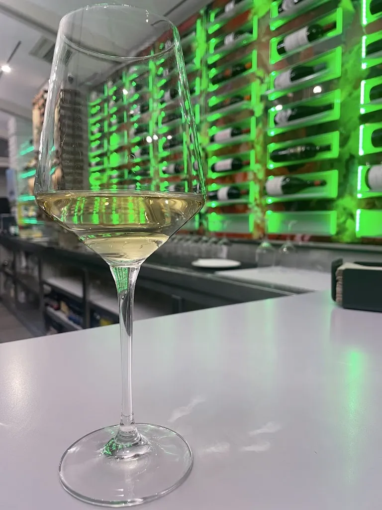 Nataliya Bozhilova_Tapas Areal_Vigo_review