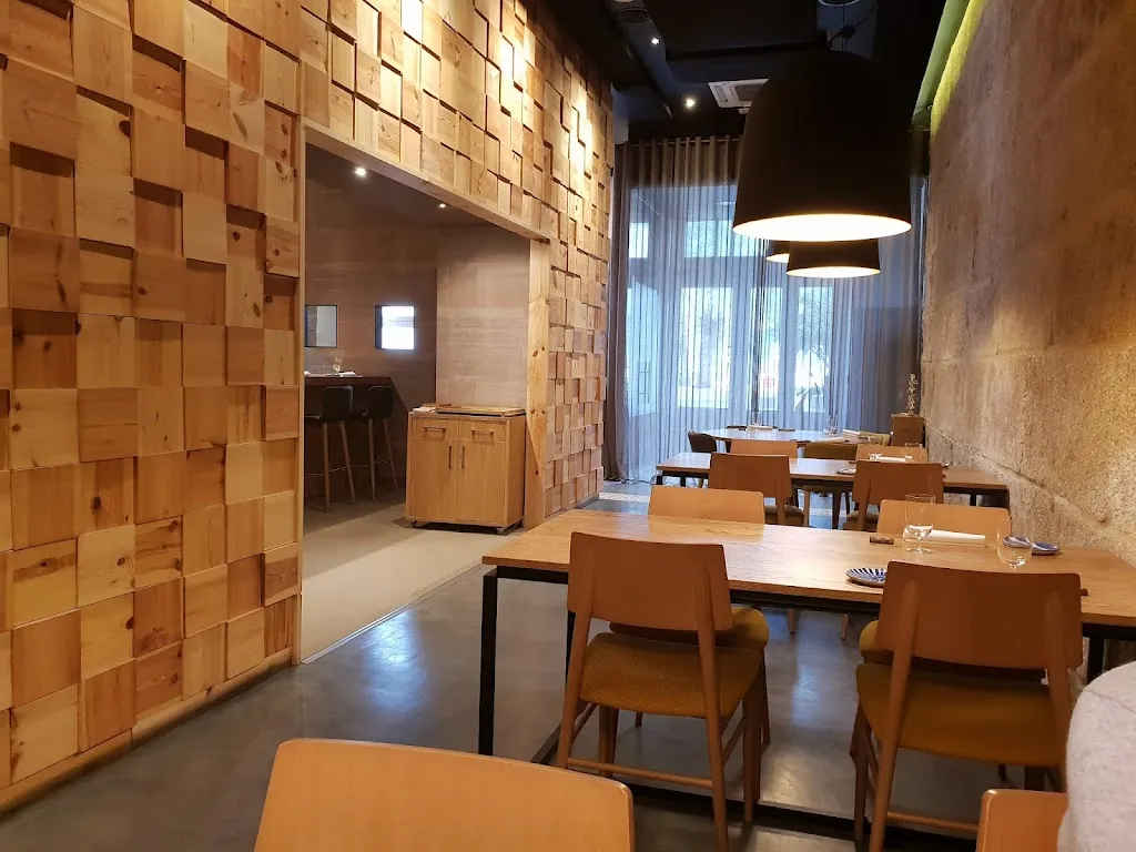 Restaurante Maruja Limón restaurant in Vigo