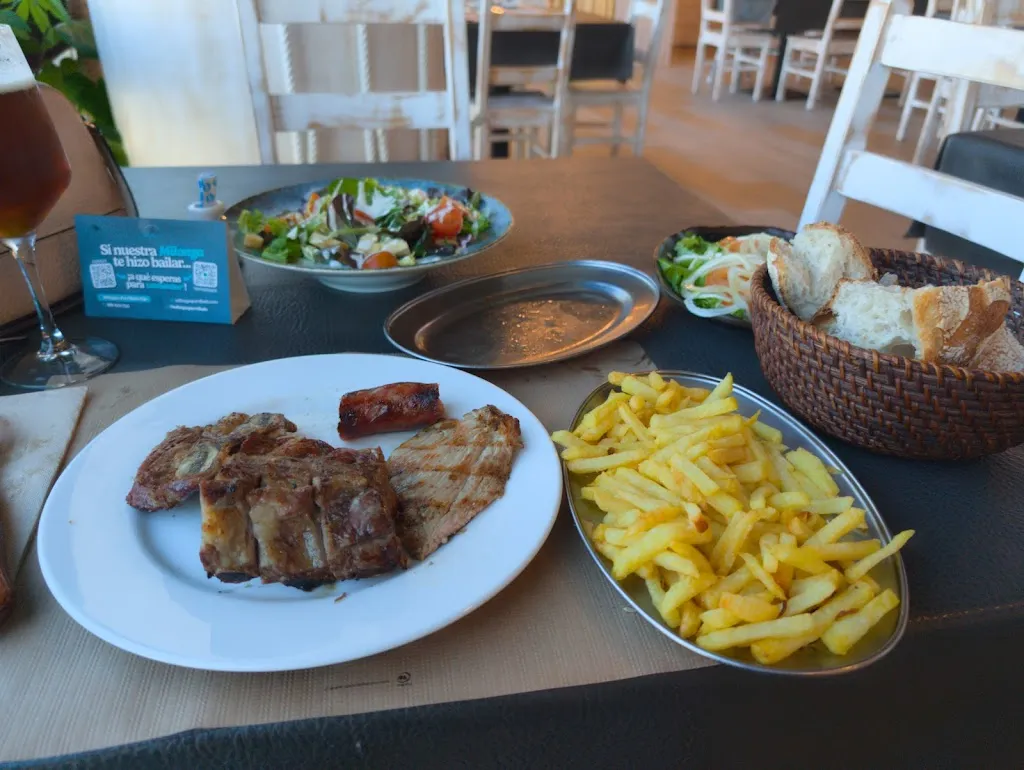 Mesia Luster_Milongas Parrillada Vigo_Vigo_review