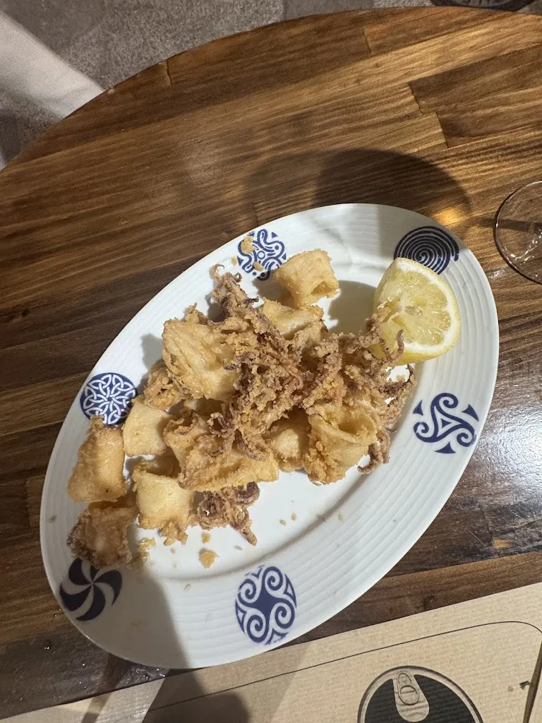 Morgan Tyner_Taberna Eligio_Vigo_review