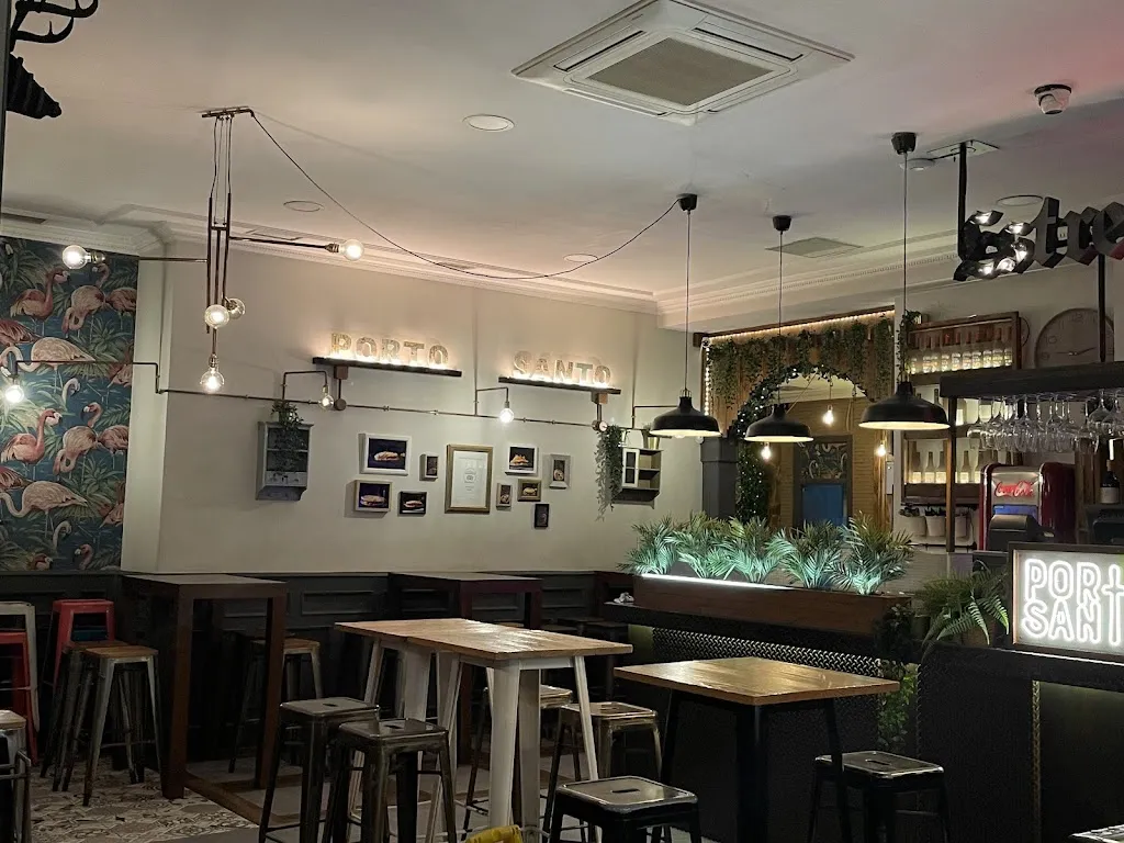 Sarah Reed_Porto Santo_Vigo_review