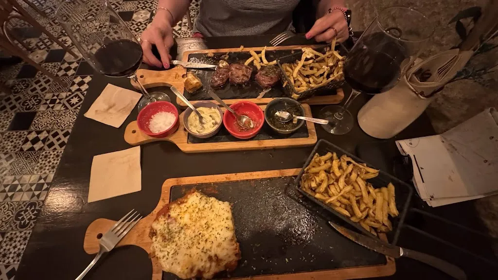 Michał Lisecki_Cantina Argentina_Vigo_review
