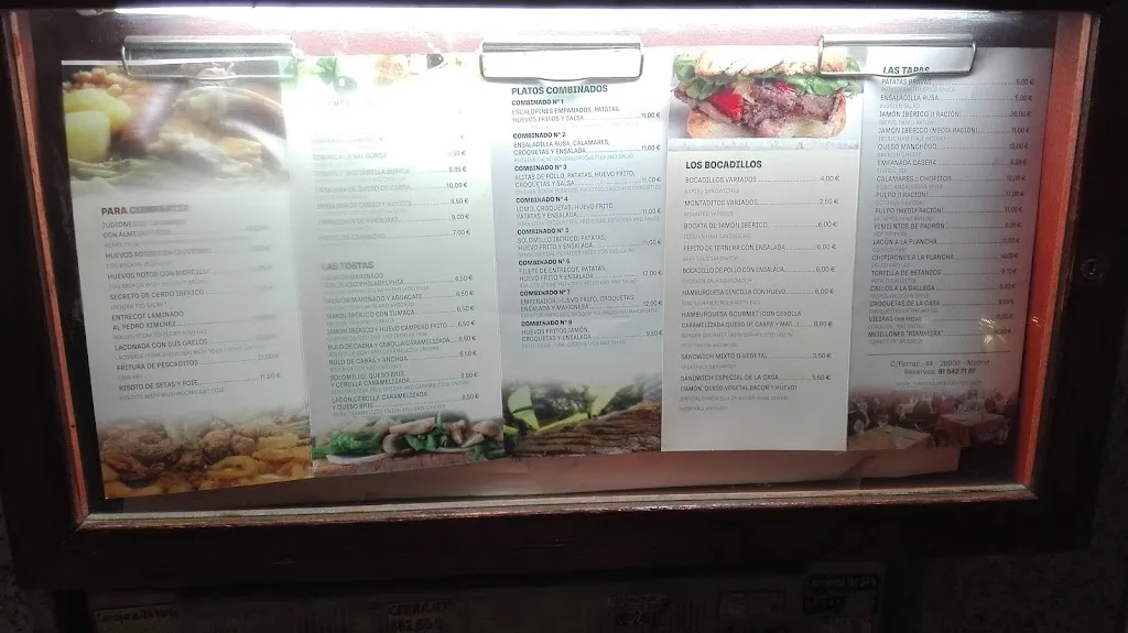 Monika Jacak_Nuevo Puerto de Vigo_Vigo_recensione