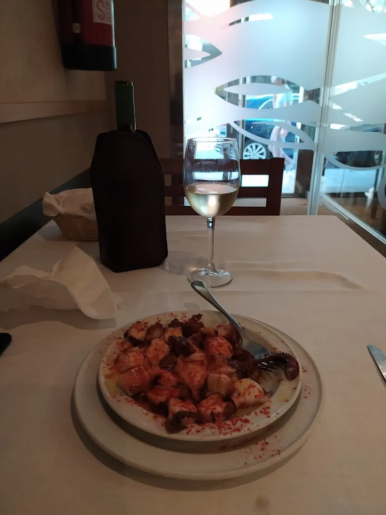 Miguel Menéndez_Restaurante El Puerto_Vigo_review