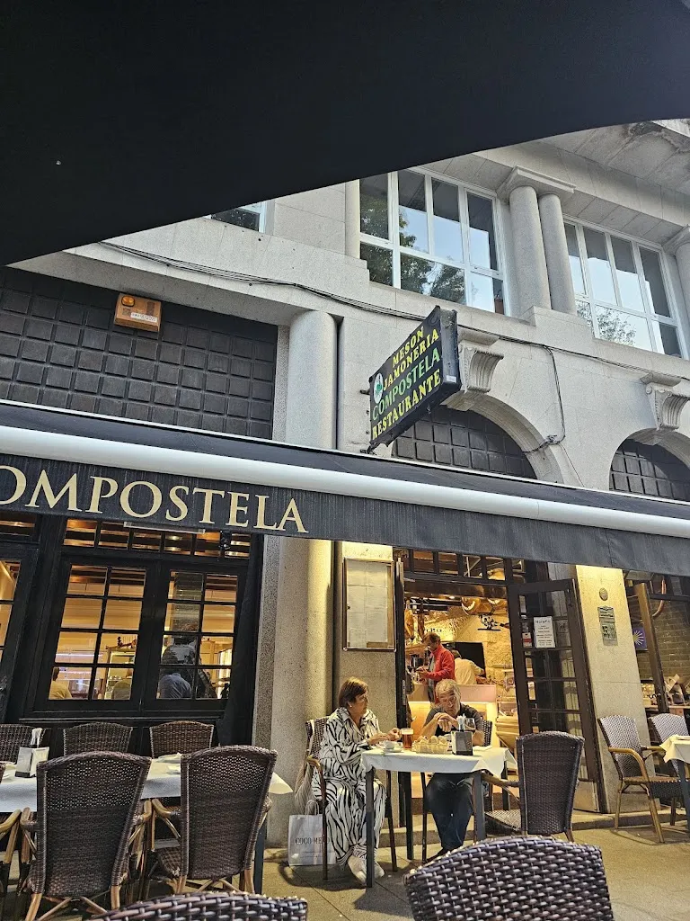 Wadad Lahad_Mesón Compostela_Vigo_review