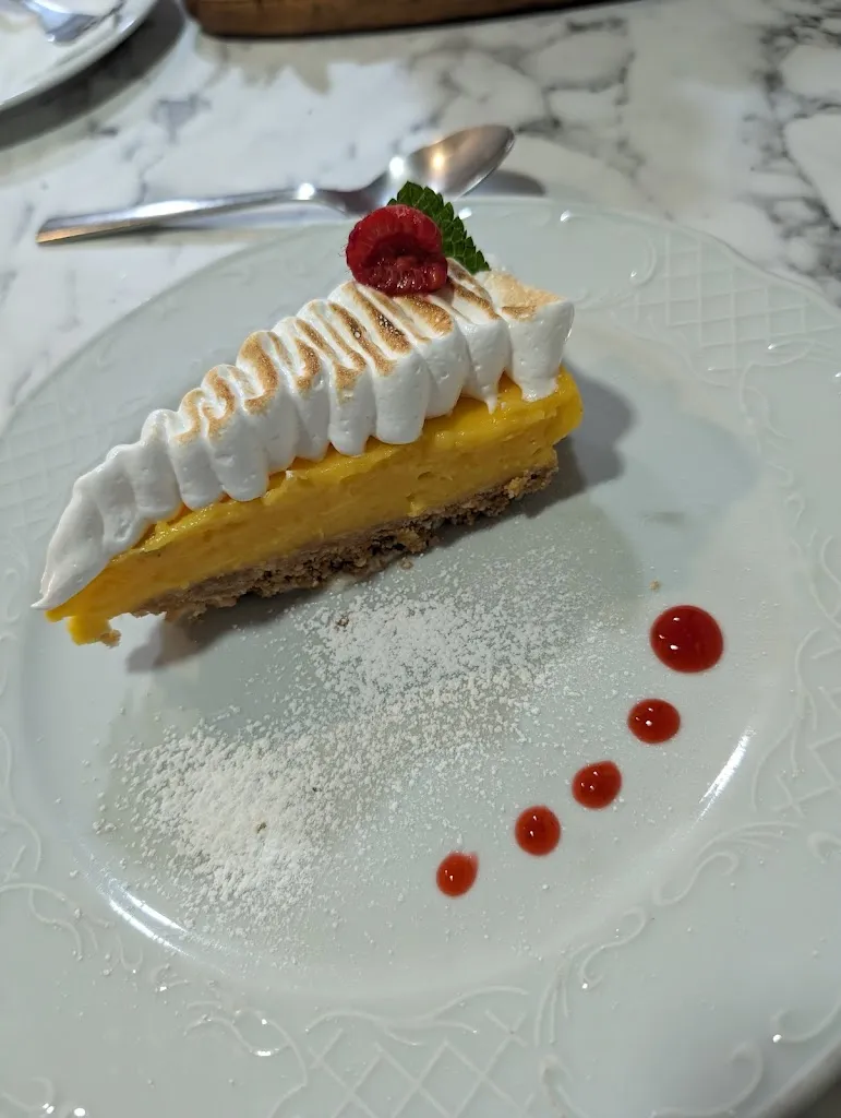 Josh O'Brien_Don Marco Pizza_Vigo_review