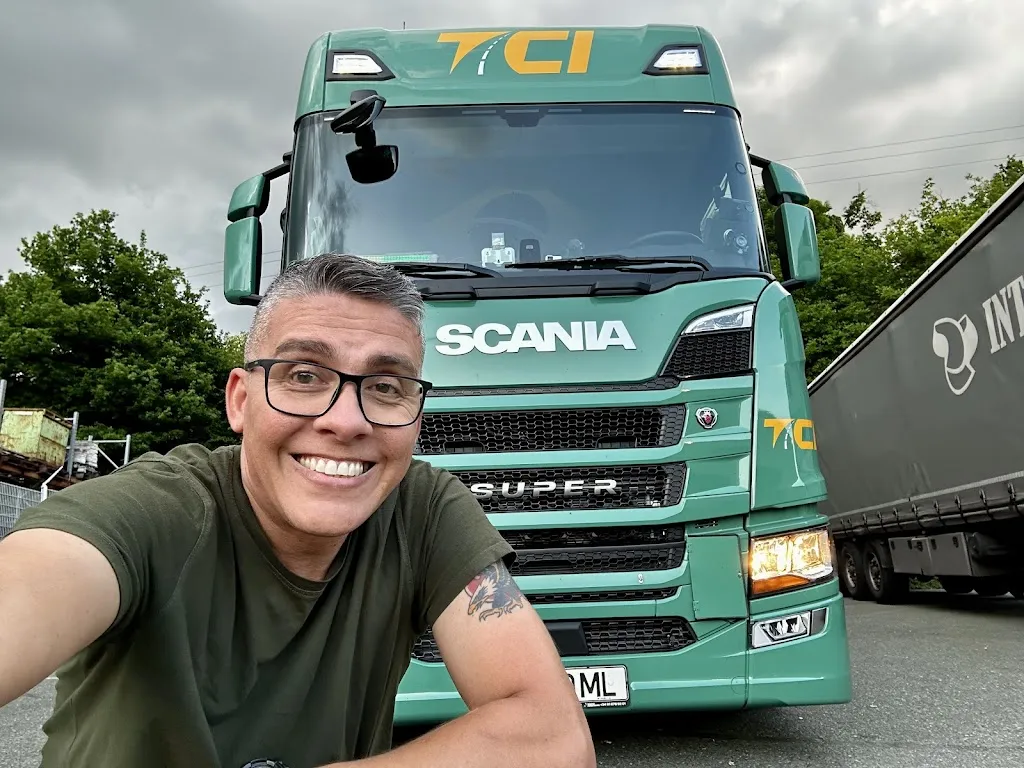 Tiago Satlher_Galp_Aldehuela de la Bóveda_review