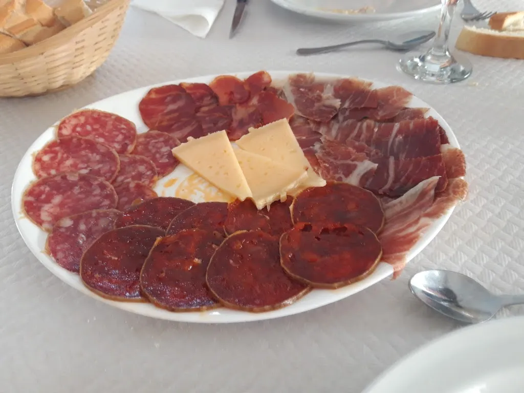 Juacar Risan_Bar-Restaurante Emilio_Almenara de Tormes_review