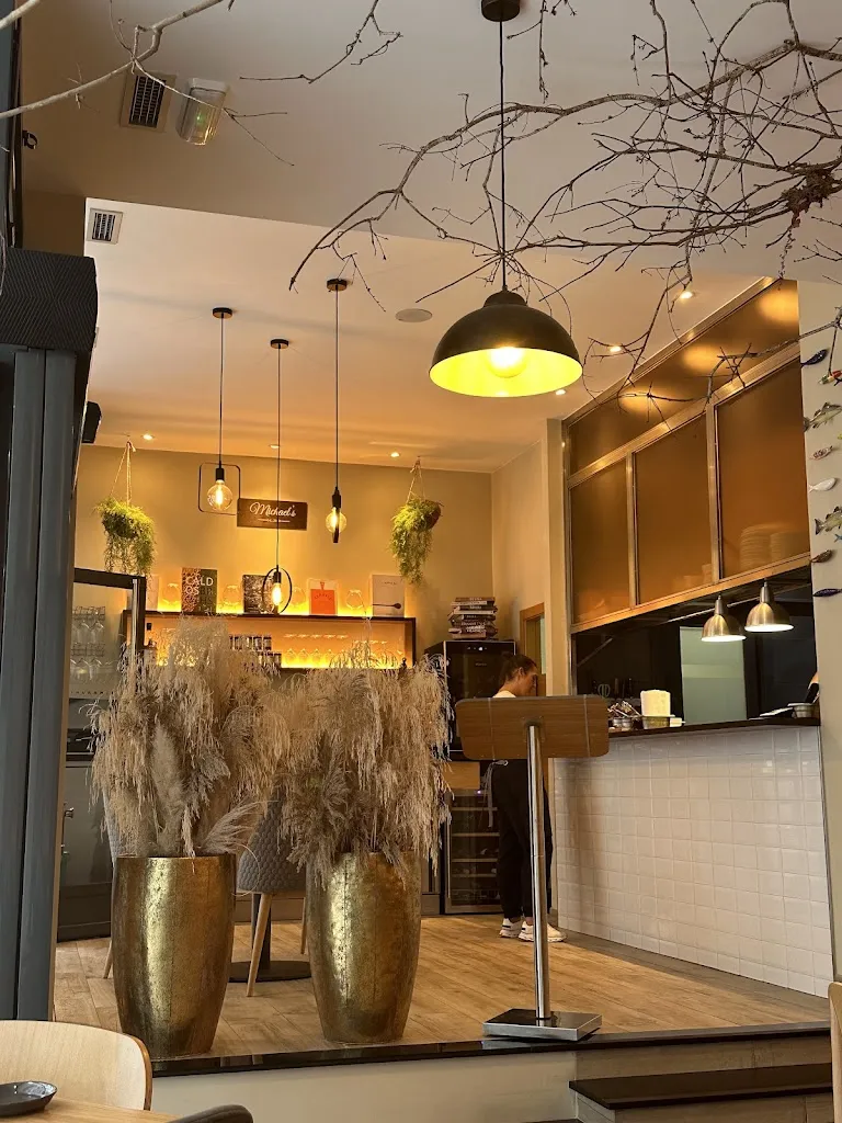 javier rivero_Michaels restaurante_Sanxenxo_review