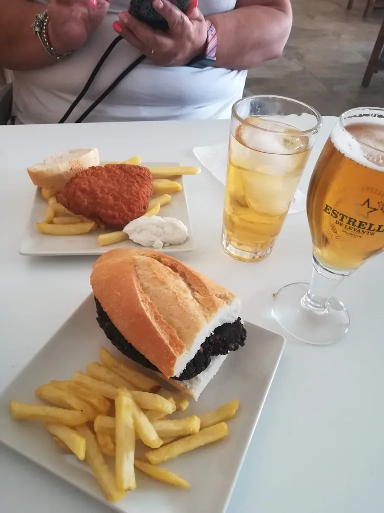 Diego Rodriguez Fernandez_. PUERTA DE LA ALPUJARRA_Alboloduy_review