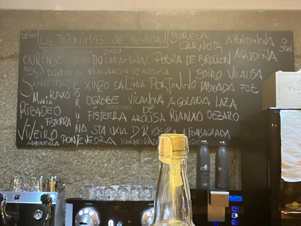 Mesón A Curva restaurant in Sanxenxo