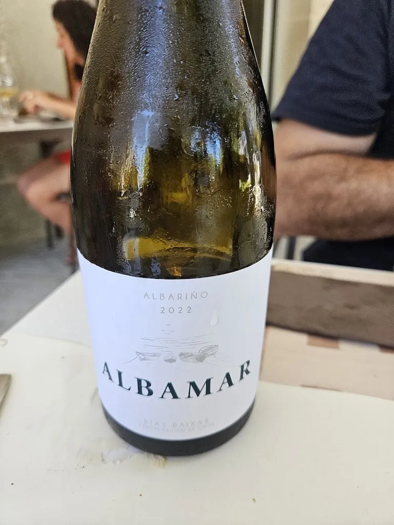 carlos louro martinez_Mesón A Curva_Sanxenxo_review