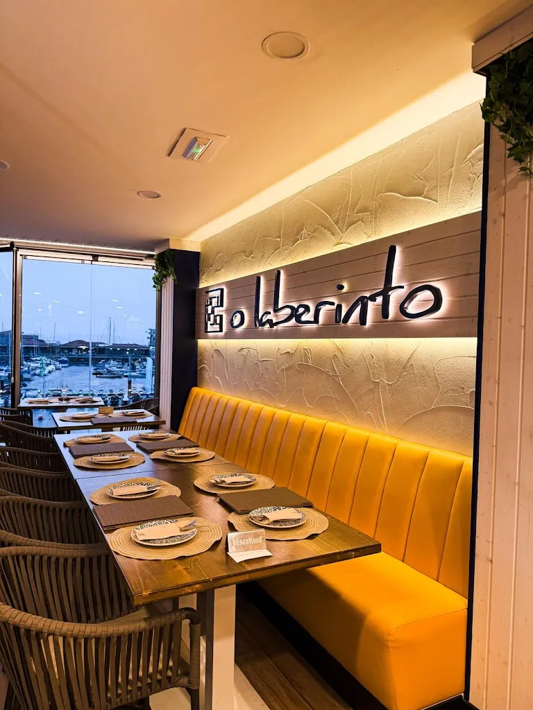 O Laberinto restaurant in Sanxenxo