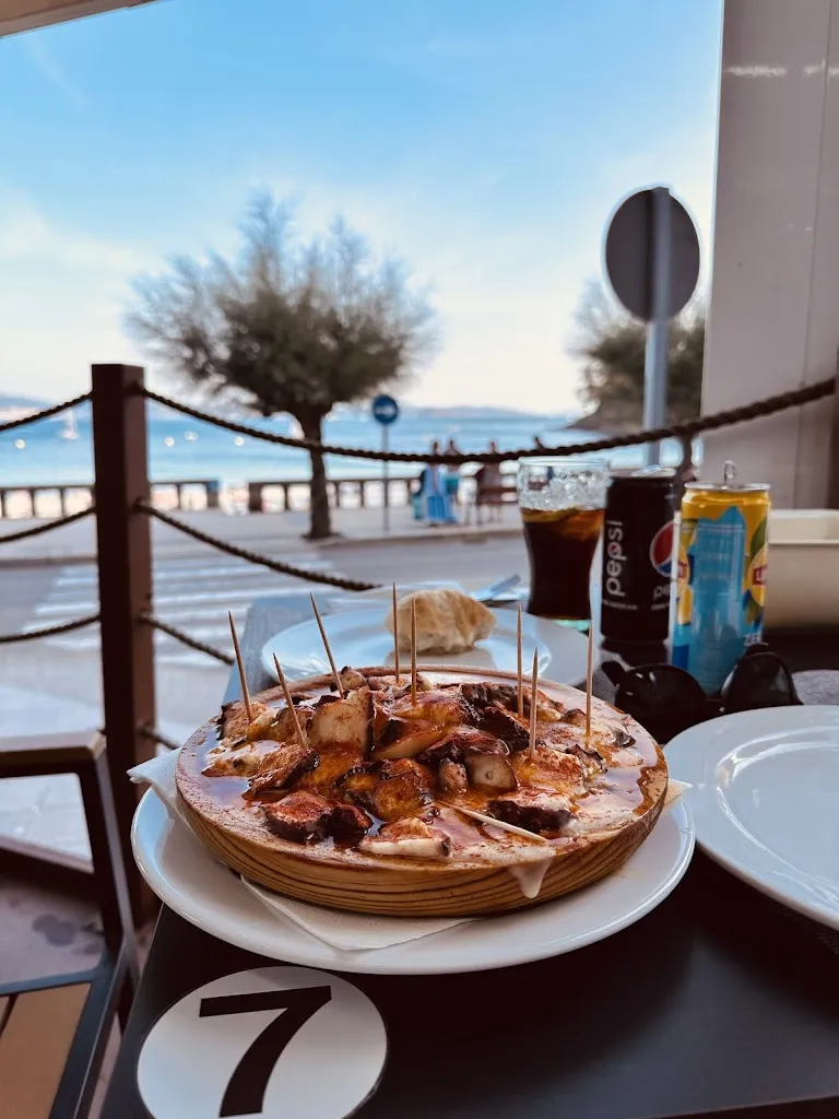 Menu_Asador restaurante medusa_Sanxenxo_immagine_3