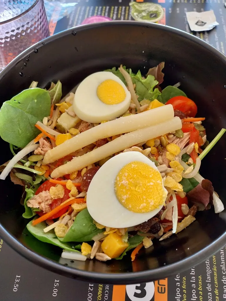 Leire Mediavilla_Asador restaurante medusa_Sanxenxo_recensione