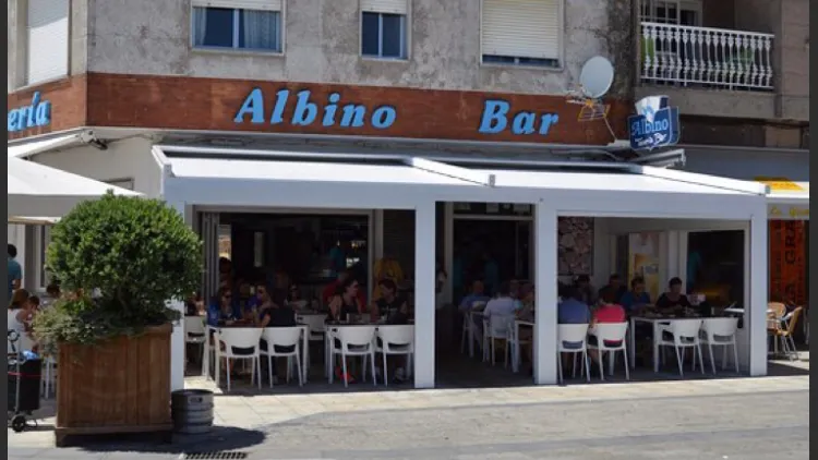 Taperia Albino_Sanxenxo_slider_image_1