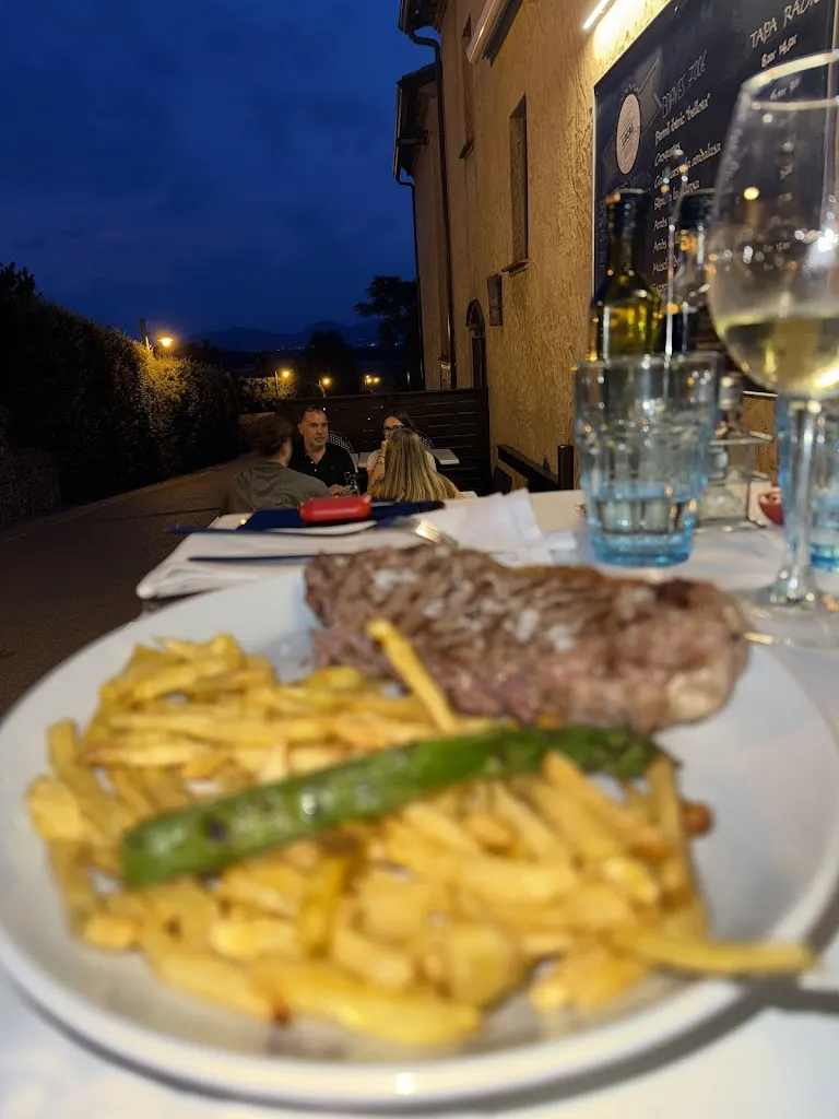 Nathan Webb_Can Joan_Boada_review