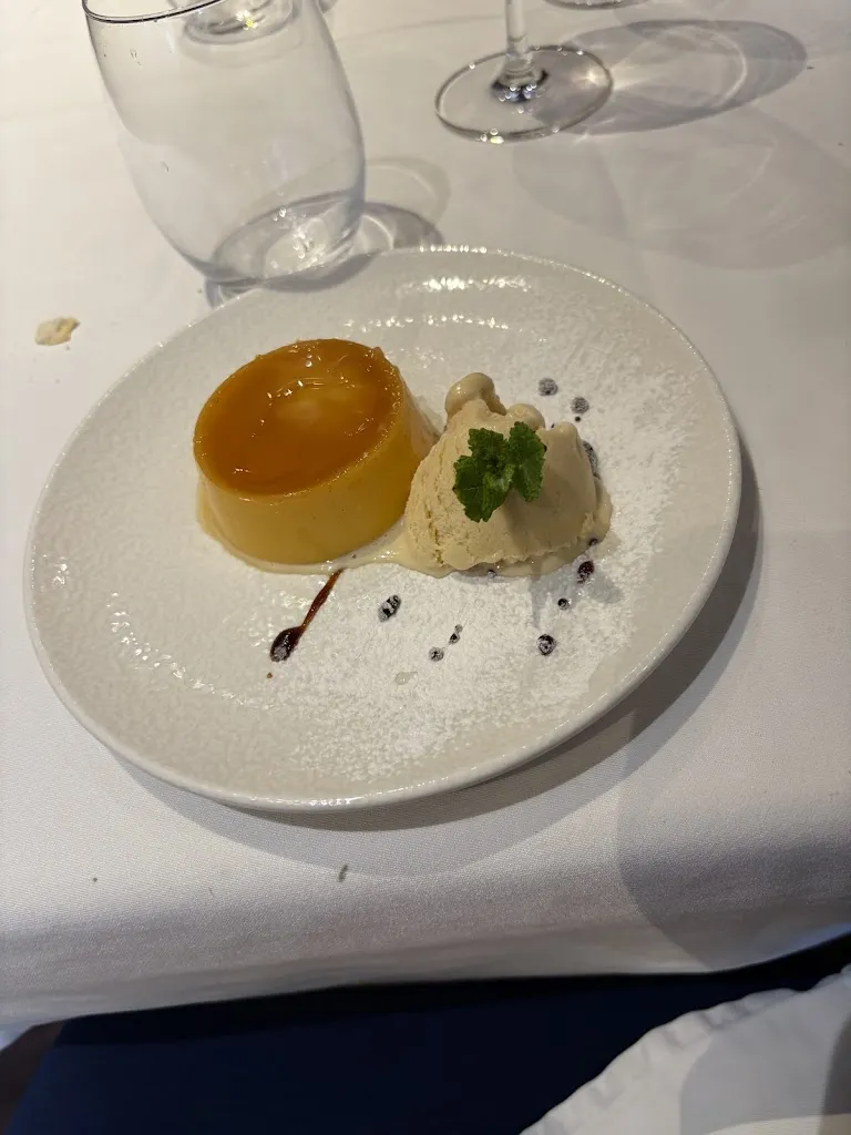 adrian camacho_Restaurante Izurpi_Cabrerizos_review