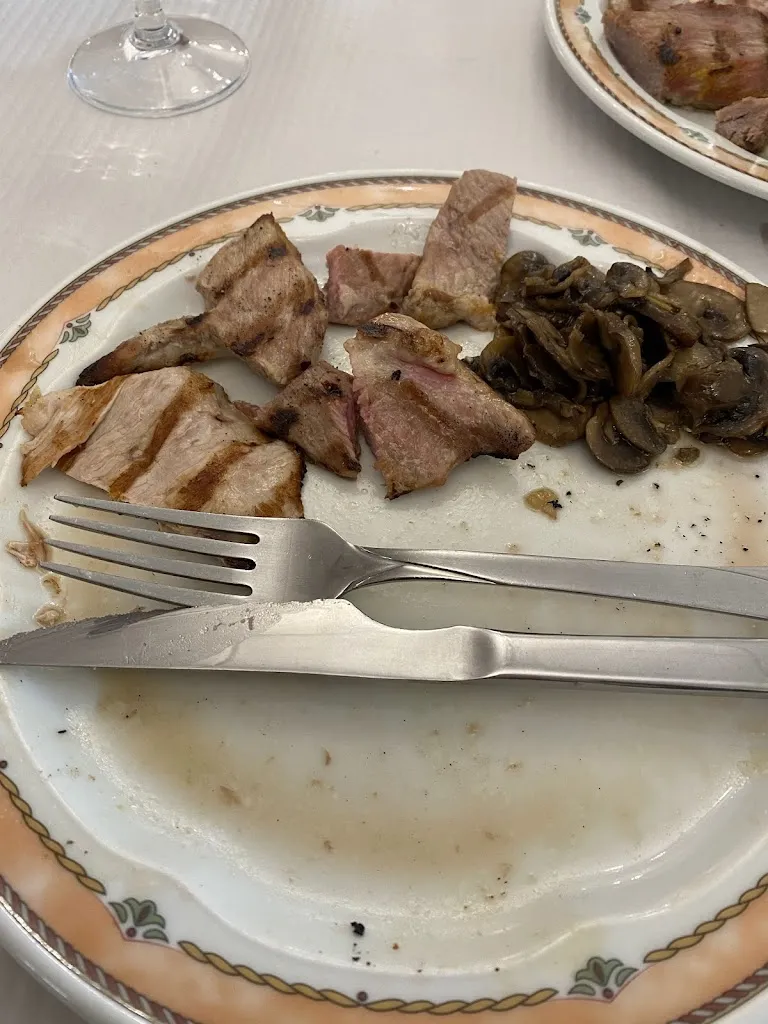 JUSN Granada_Café Bar Luis Peña_Alboloduy_review