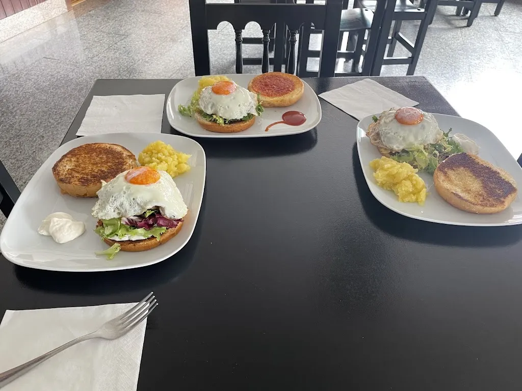 Menü_RESTAURANTE CAFETERIA La Calzada_Cabezabellosa de la Calzada_Bild_9