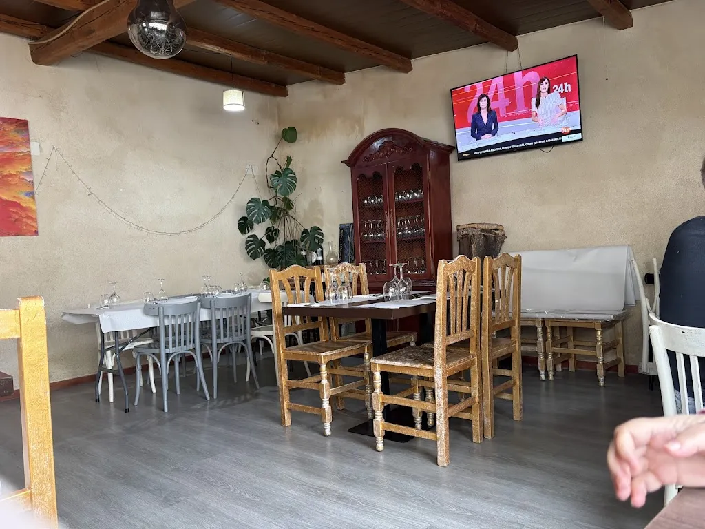 Restaurante Mesón Fuentebuena_Cabezabellosa de la Calzada_slider_image_2