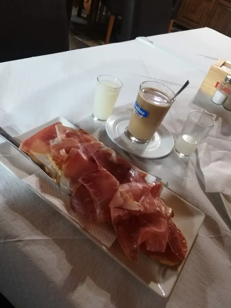 Menu_Restaurante Pérez_Alboloduy_immagine_6