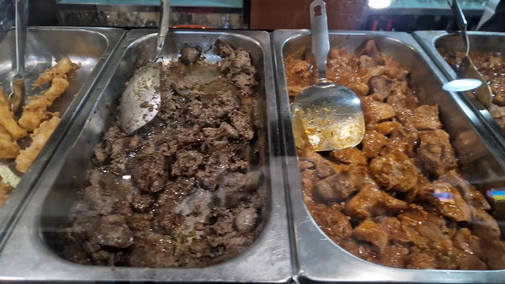 ut440c1 ut440c2_Bar-Restaurante 