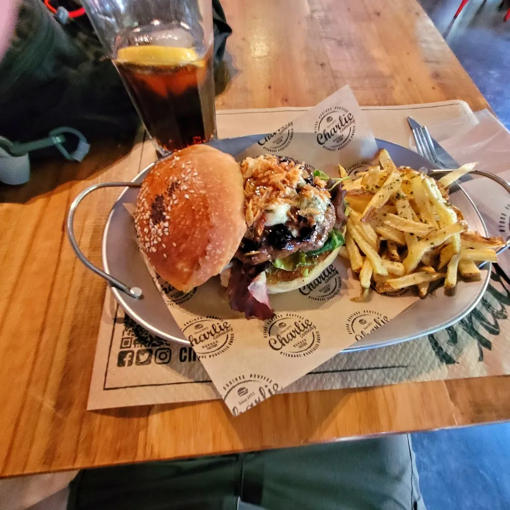 Matthew Taylor_Charlie Comedy Burger Factory_Cabeza de Béjar La_review