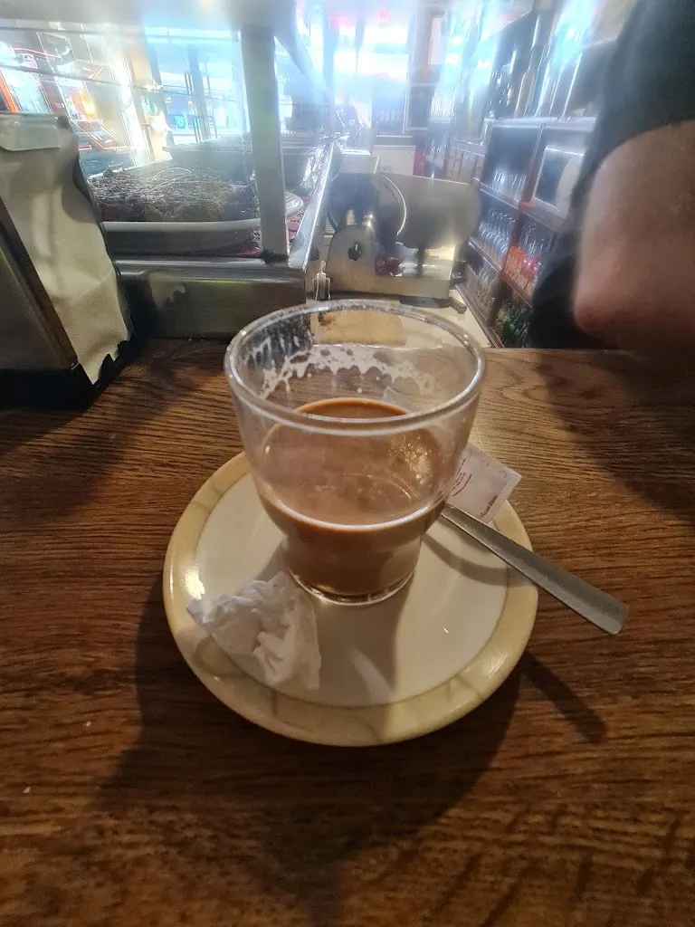 Menu_Bar Hostal Alayka_Calvarrasa de Abajo_image_7