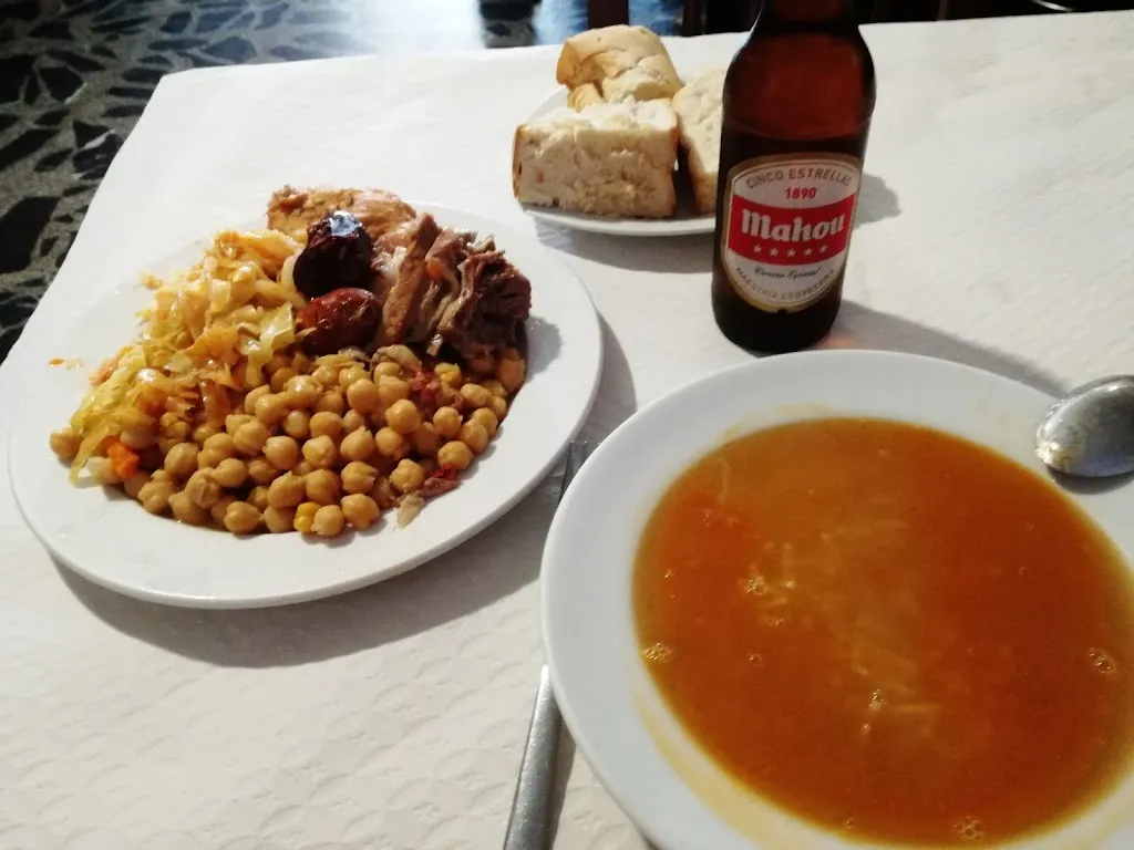 Menu_Bar Hostal Alayka_Calvarrasa de Abajo_image_8