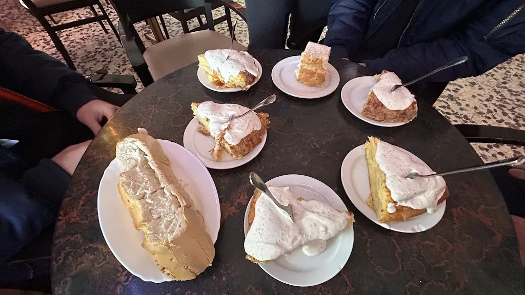 Bar los Ángeles_Calvarrasa de Abajo_slider_image_2