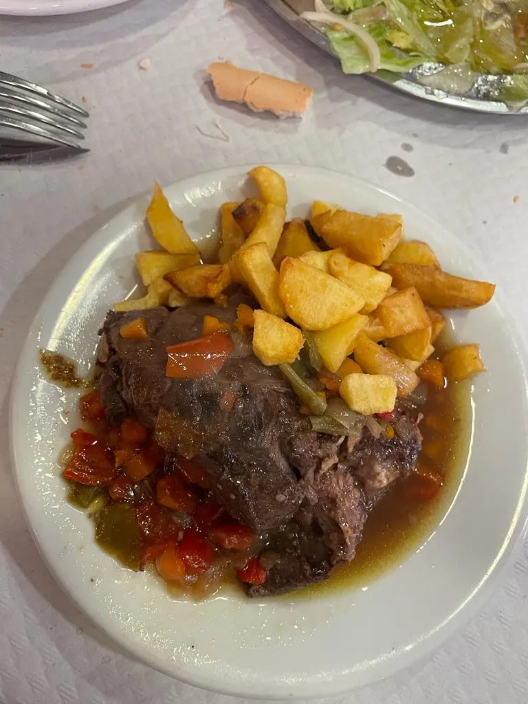 Tito restaurant in Cantalapiedra