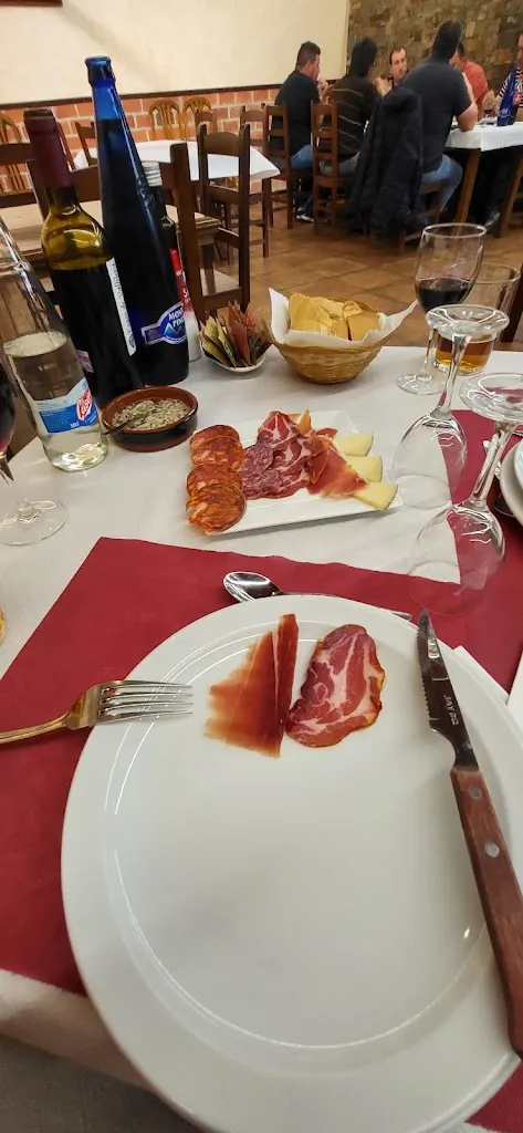 Sophie Kennedy_Asador Carpio de Azaba_Campillo de Azaba_review