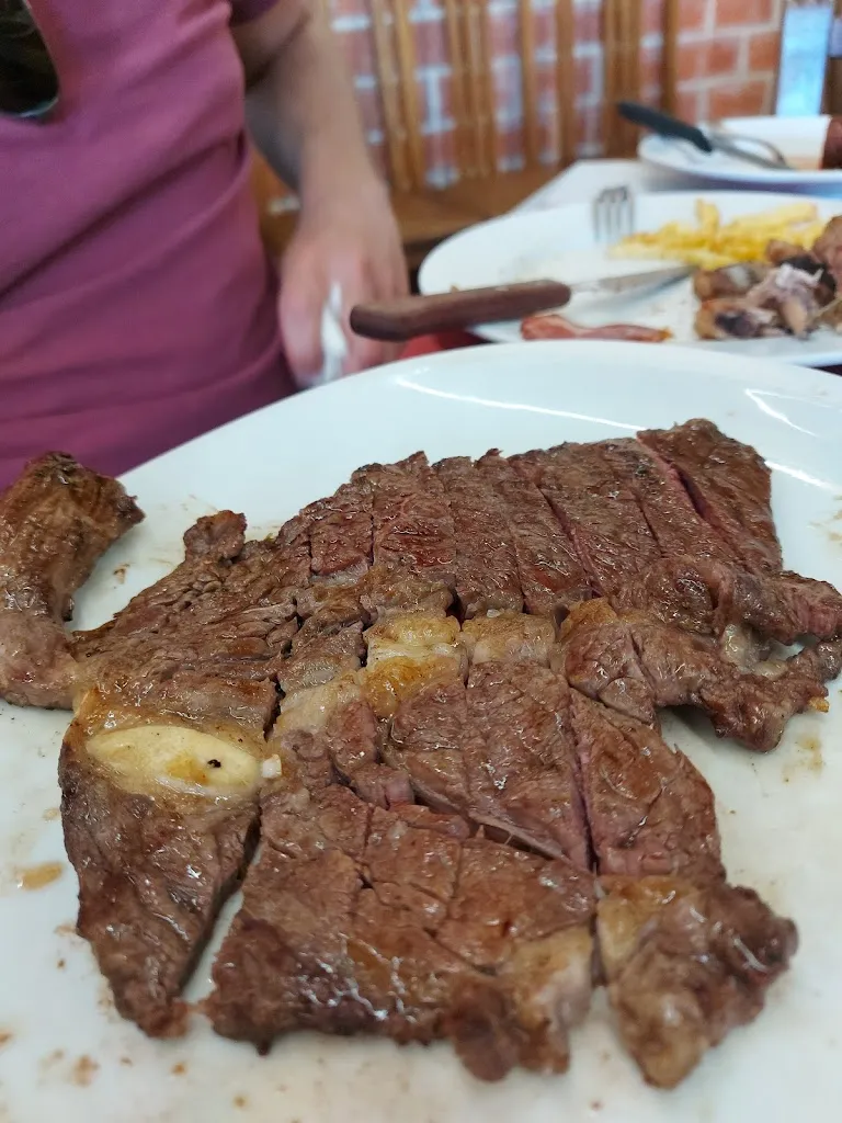 Mónica Ripoll_Asador Carpio de Azaba_Campillo de Azaba_review