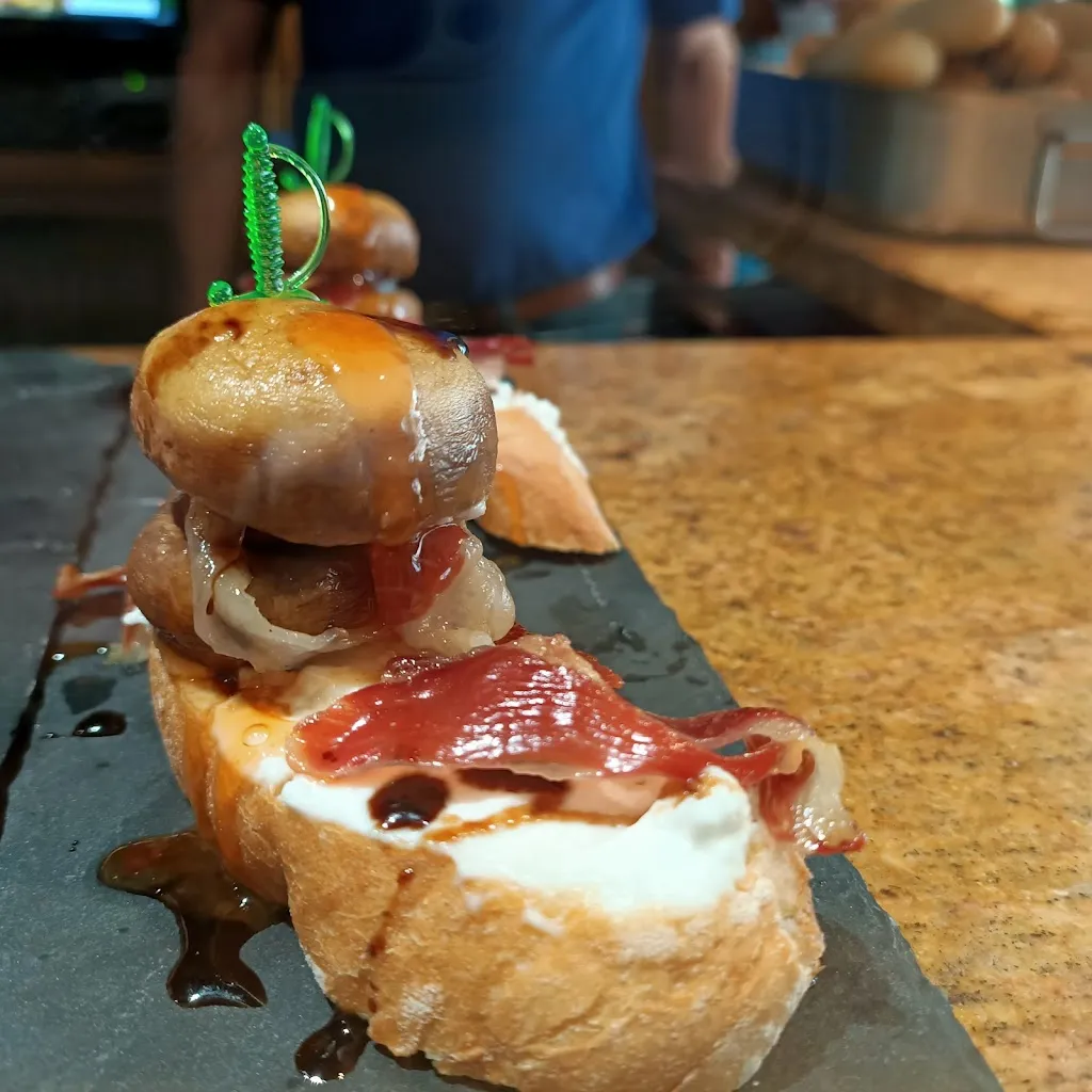 Menu_Bar restaurante La pista_Campillo de Azaba_image_1