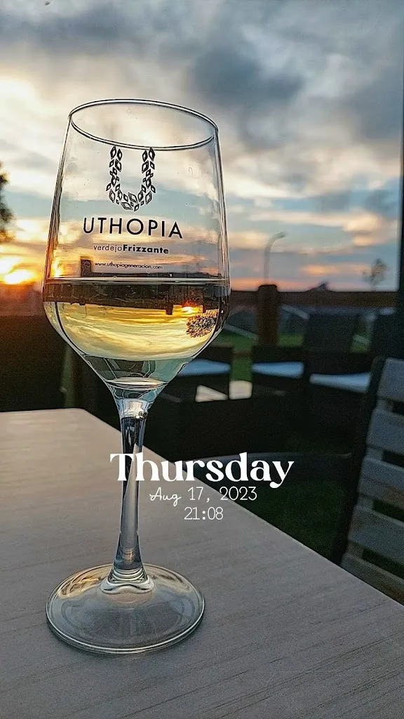 Menu_Uthopia Food & Chill_Carrascal de Barregas_image_7