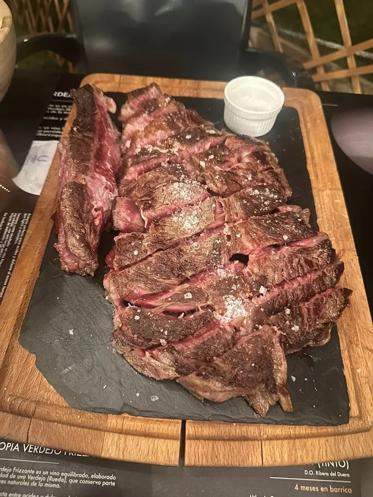 manuel patricio diez_Uthopia Food & Chill_Carrascal de Barregas_review