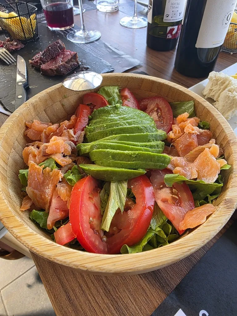 Uthopia Food & Chill_Carrascal de Barregas_slider_image_3