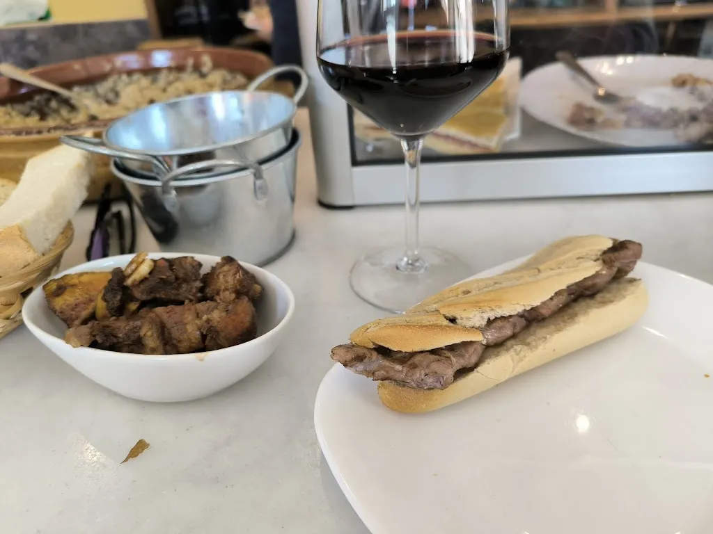 Laura Rodríguez_Mesón La fragua de Elías_Carbajosa de la Sagrada_review