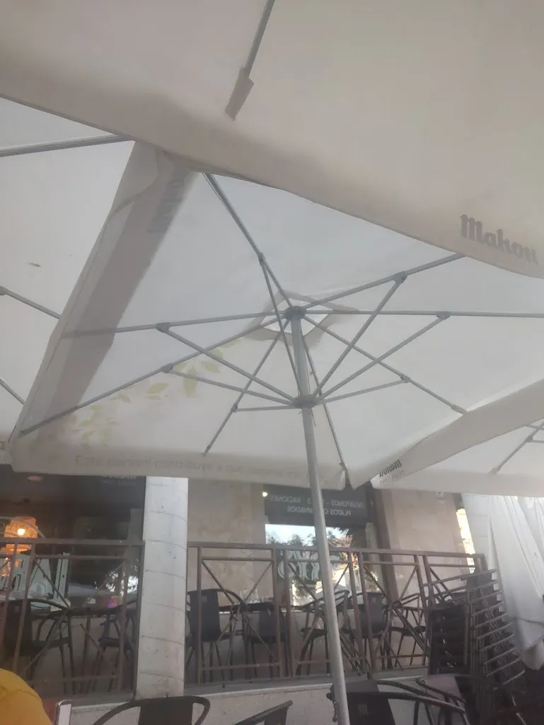 Jose Luis Esteban Benito_Cervecería Larry’s_Carbajosa de la Sagrada_review